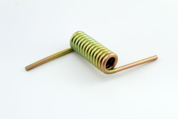 Пружина кручення 4,5х22х62-13.4,5