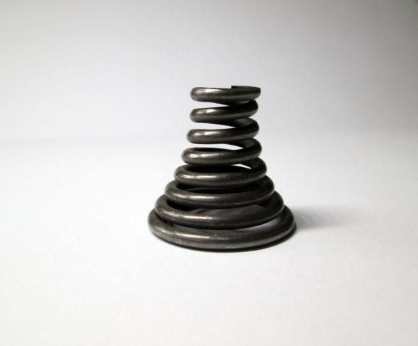 Конічна пружина 2,3х11,5.25,5х23-8.3,4